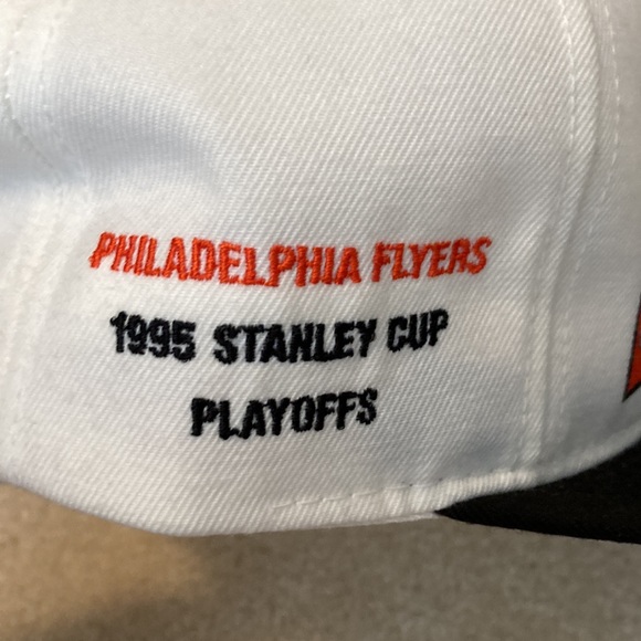 1995 Stanley Cup Flyers baseball cap - Picture 3 of 6